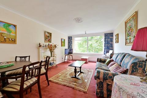 2 bedroom flat for sale, Daylesford Avenue, Putney, London, SW15