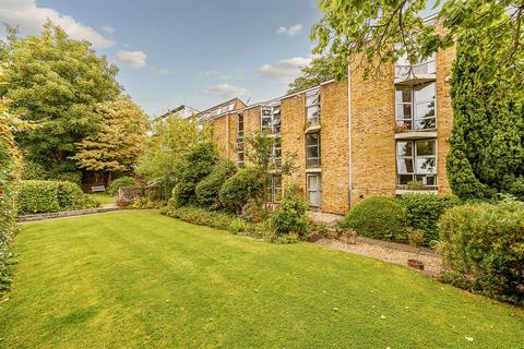 Studio for sale, Heston House , Wellesley Road , London, W4