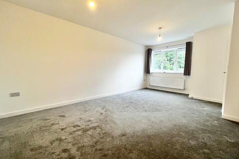 3 bedroom semi-detached house to rent, Wilson Way, Skipton, Yorkshire, BD23