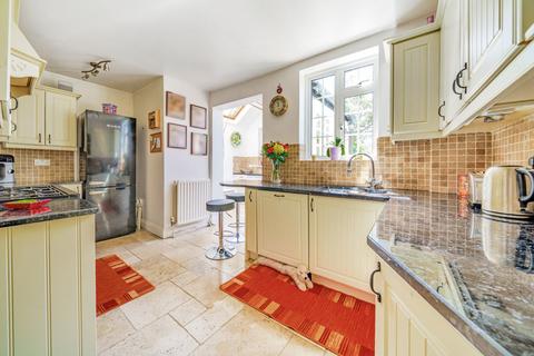 3 bedroom semi-detached house for sale, Glebe Road, Chalfont St. Peter, Gerrards Cross