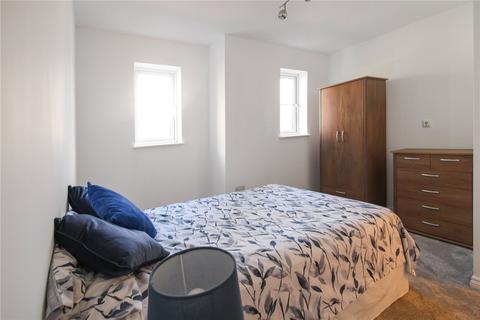 3, Springwater House, 8 Swan Close, Swindon, SN3 4QB