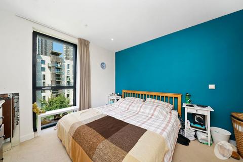 3 bedroom flat for sale, Mirabelle Gardens, London E20