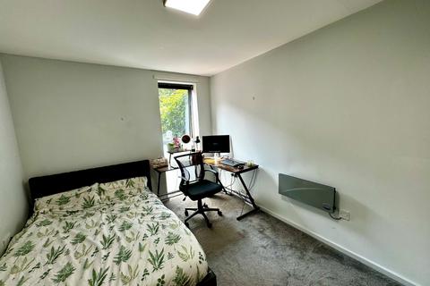 2 bedroom flat to rent, Millwright Street, Leeds, West Yorkshire, LS2