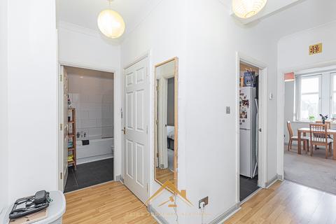 2 bedroom flat for sale, Quarrybrae Street, Glasgow G31