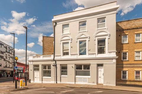 2 bedroom flat for sale, Caledonian Road, London, N7