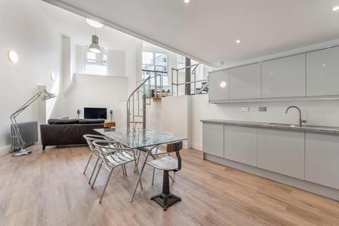 2 bedroom flat for sale, Caledonian Road, London, N7