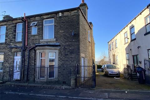 3 bedroom semi-detached house for sale, Staincliffe Road, Dewsbury, WF13