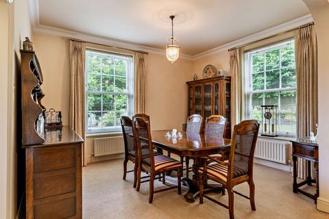 2 bedroom flat for sale, Hillside Park, Sunningdale, Ascot, Berkshire