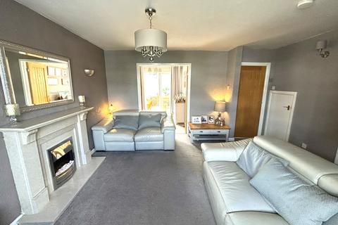 3 bedroom semi-detached house for sale, Laurel Green, Denton