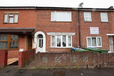 3 bedroom terraced house for sale, Derby Road, Southampton SO14