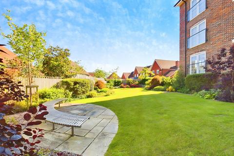 1 bedroom flat for sale, The Boulevard, Horsham RH12