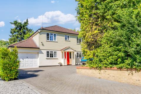 4 bedroom detached house for sale, Canonsfield Road, Oaklands, Welwyn, Hertfordshire, AL6