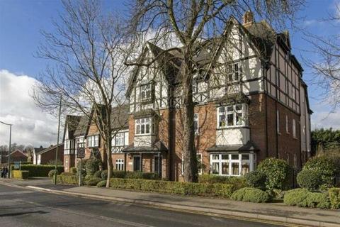 2 bedroom flat to rent, Station Road, Dorridge, Solihull, West Midlands, B93