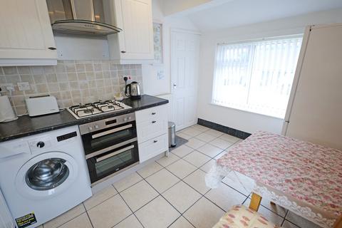 16 Ingleborough Drive, Barnoldswick, BB18 5QB