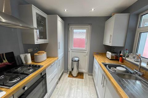 2 bedroom bungalow to rent, Mallard Walk, Worle, Weston-super-Mare