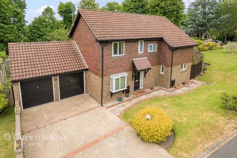 4 bedroom detached house for sale, Geffers Ride, ASCOT