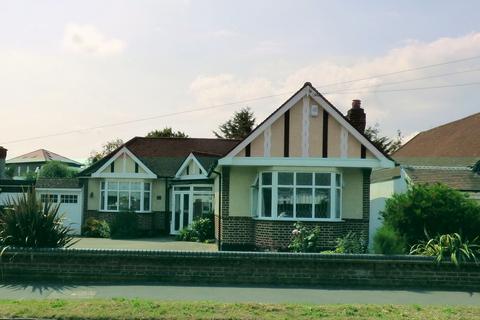 2 bedroom detached bungalow for sale, The Drive, Harold Wood RM3