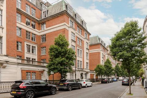 1 bedroom flat for sale, Hallam Street, Marylebone, W1W