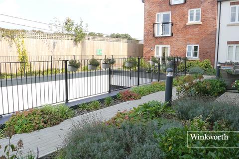 2 bedroom apartment for sale, Westpole Avenue, Oakwood, EN4