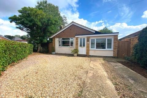 2 bedroom detached bungalow for sale, Goodwood Avenue, Parklands, Northampton NN3 6EF