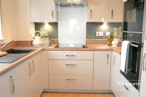 2 bedroom apartment for sale, Westpole Avenue, Oakwood, EN4