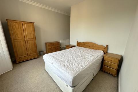 1 bedroom flat to rent, St Leonards Lane, Newington, Edinburgh, EH8