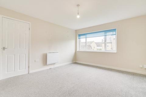 1 bedroom flat for sale, Salisbury Court, Horsforth, Leeds, West Yorkshire, LS18