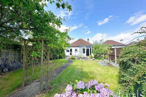 10 Hazelmere Gardens, Hornchurch, RM11 2AX