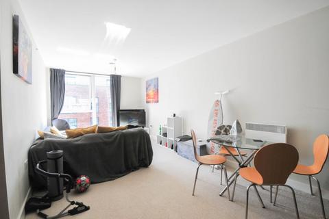 2 bedroom apartment to rent, 2 Bed Apartment – Bridgewater Point, Salford