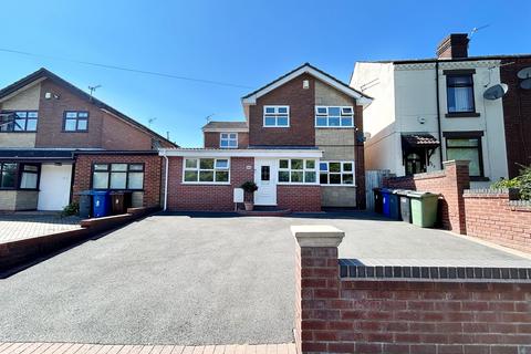 3 bedroom detached house for sale, Old Road, Ashton-in-Makerfield, Wigan, WN4 9TR