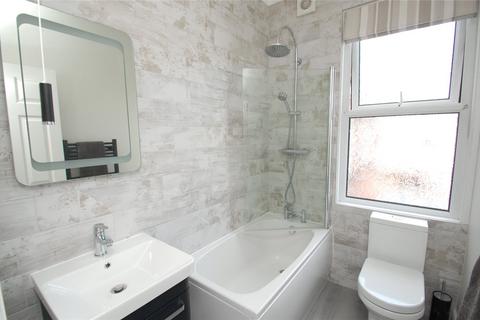 1 bedroom apartment for sale, Springfield, Highland Avenue, CM15