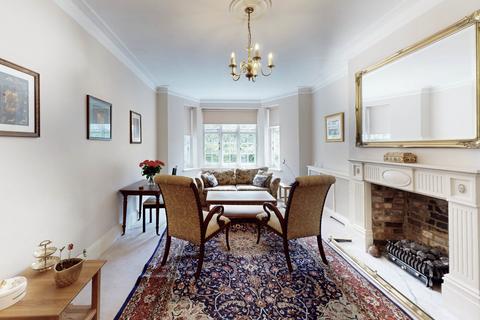 4 bedroom apartment for sale, Clifton Court, Northwick Terrace, London, NW8