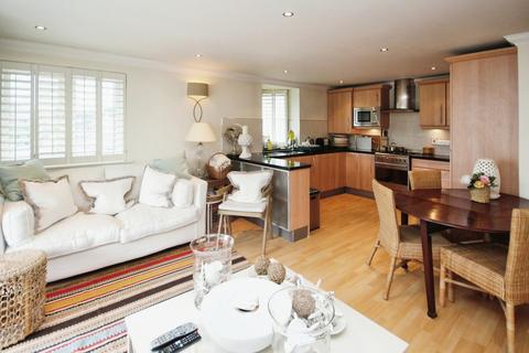 2 bedroom apartment for sale, 8-10 Studland Road, ALUM CHINE, BH4