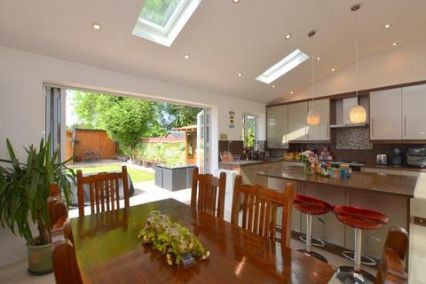 4 bedroom semi-detached house for sale, Sylvia Avenue, Hatch End, Pinner HA5