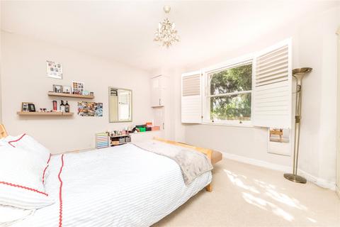 1 bedroom apartment for sale, Nightingale Lane, London SW12
