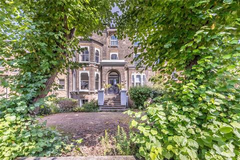 1 bedroom apartment for sale, Nightingale Lane, London SW12