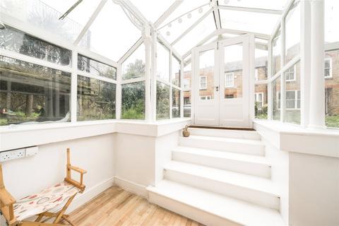 1 bedroom apartment for sale, Nightingale Lane, London SW12