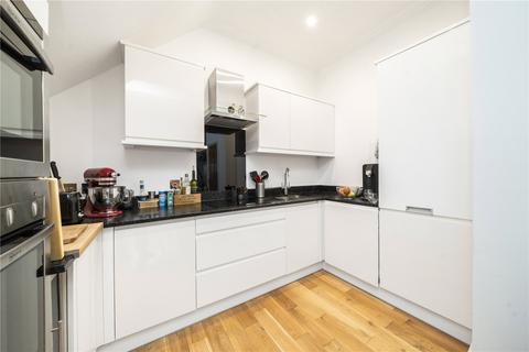 1 bedroom apartment for sale, Lavender Hill, London SW11