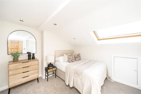 2 bedroom apartment for sale, Netherwood Road, London W14