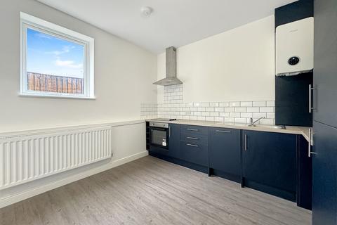 2 bedroom terraced house for sale, Cardiff Road, Cardiff CF15