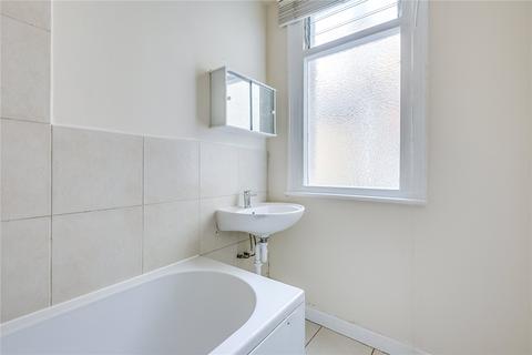 3 bedroom apartment to rent, Wandsworth Bridge Road, London SW6