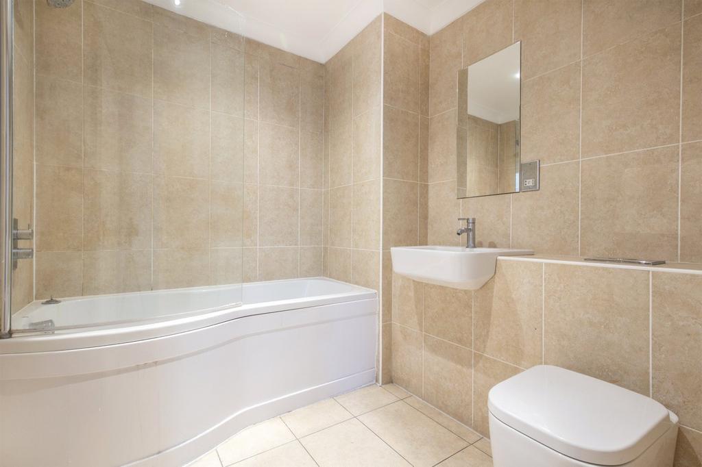 Main Bathroom