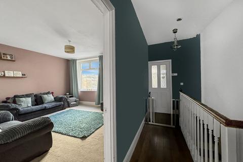 41 Raglan Road, Hengoed, CF82 7LY