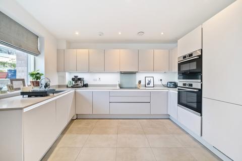 19 Rennie Street, London, SE10 0XT