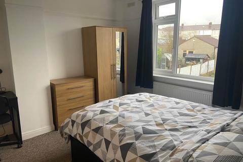 1 bedroom in a house share to rent, Launceston Road, Kingswood,