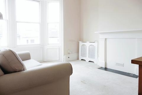 2 bedroom apartment to rent, Queens Park Road Brighton BN2