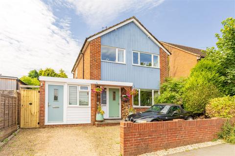 4 bedroom detached house for sale, Elizabeth Road, Godalming GU7