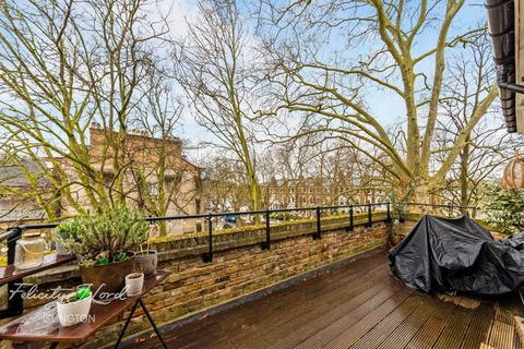 1 bedroom flat for sale, Highbury New Park, Highbury, N5