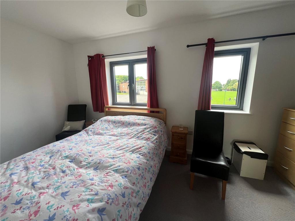 Main Bedroom