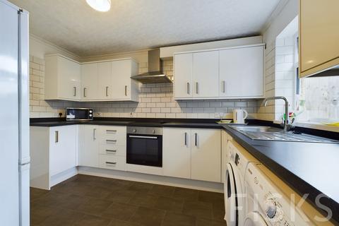 4 bedroom terraced house for sale, Roodegate, Basildon, SS14